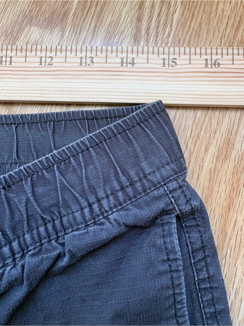 Vuori gray string ripstop climber pants size medium *holes - Picture 2 of 11